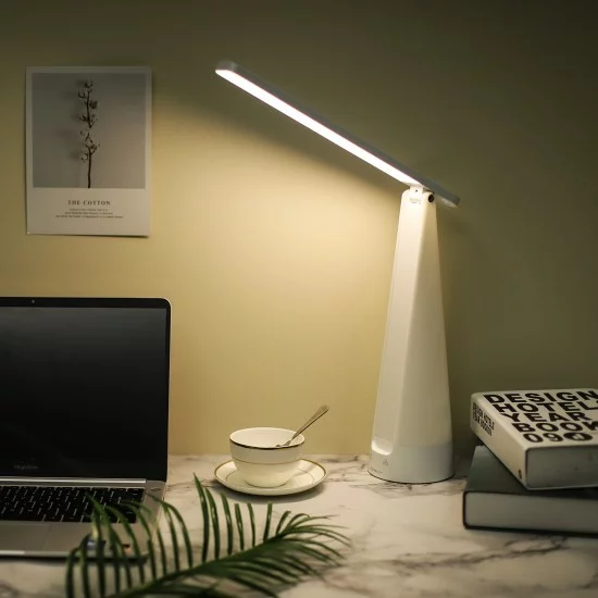 Diožu portatīvā dimmējama galda lampa 2in1 ar USB portu, 7W, 4000K, balts 196479 Diožu portatīvā dimmējama galda lampa 2in1 ar USB portu, 7W, 4000K, balts 196479