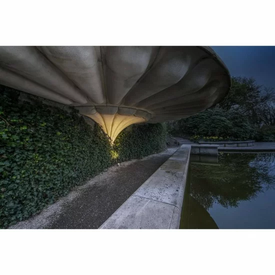 SLV outdoor LED free-standing light, round GU10 grey 10W, IP65, 1006408
