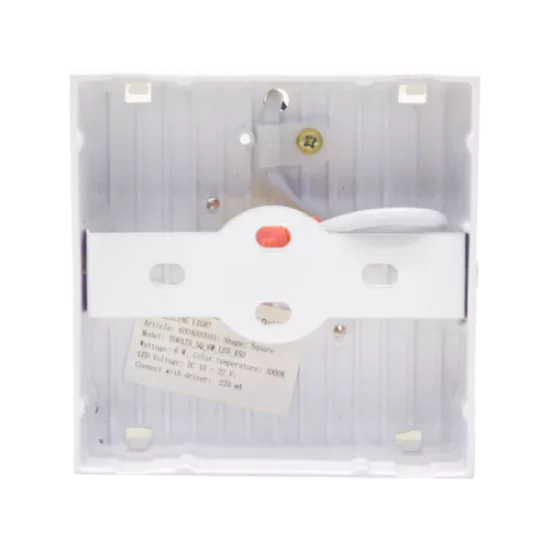TOPE LIGHTING CEILING LED LIGHT SQUARE TORA 6W, 3000K, 409lm 6004000051 TOPE LIGHTING CEILING LED LIGHT SQUARE TORA 6W, 3000K, 409lm 6004000051
