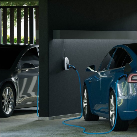 Gemini electric vehicle charging station 11kW 3-phase, Type 2, connection cable 1.8m, CH-04-11-51