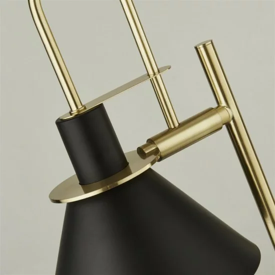 Searchlight настольная лампа Trombone, 1xE14x60W, EU8128BK Searchlight настольная лампа Trombone, 1xE14x60W, EU8128BK